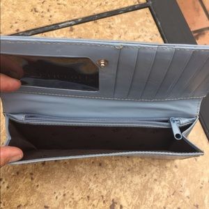 Kenneth Cole light blue wallet